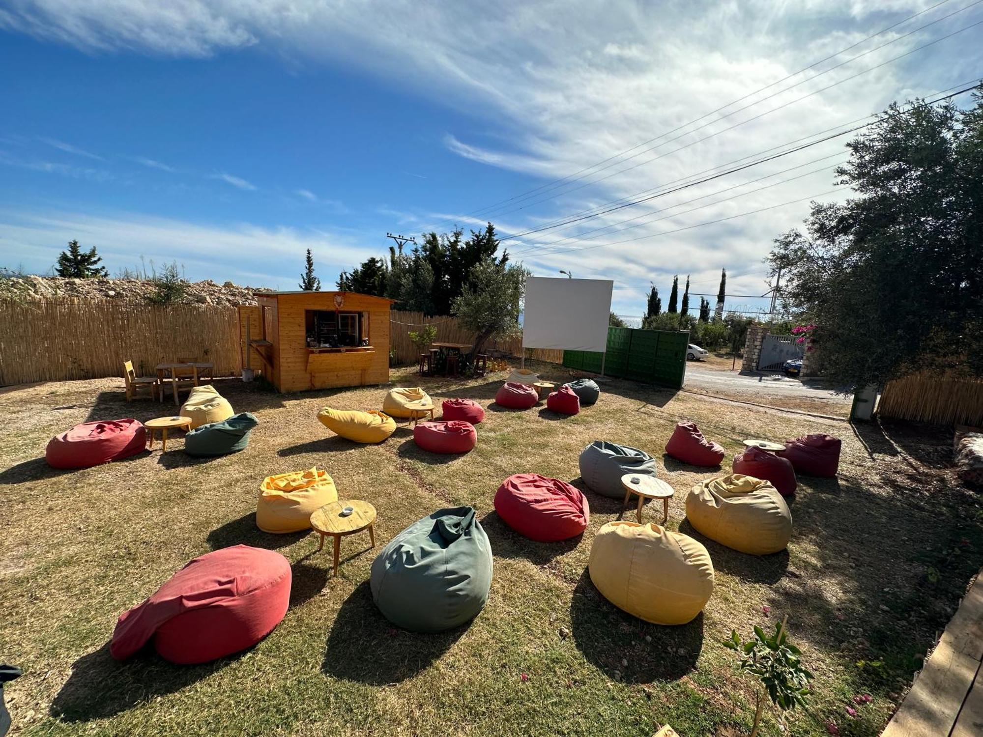 Dhërmi Alt Camping酒店 外观 照片